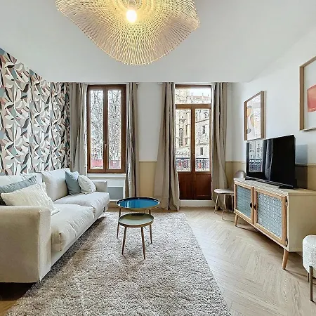 Apartment Le Saint Just - Face A La Cathedrale Narbonne